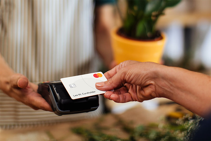 mastercard 品牌场景图片